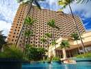 �A�E�g���K�[�O�A�����]�[�g�iOUTRIGGER GUAM RESORT�j�F�v�[���T�C�h���猩���O��