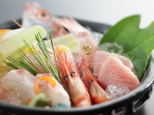 白玉の湯　泉慶：日本海の鮮魚　お造りイメージ