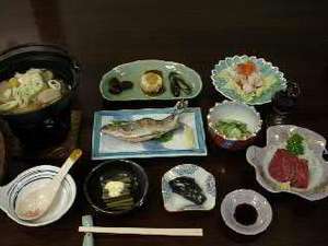 �悵�̎R���F�M�X�̓痿���Ƀ{�����[�������Ղ�̗[�H