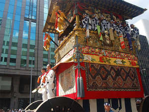 山茂登旅館：【祇園祭】京都三大祭のひとつ！言わずと知れた盛り上がりです♪