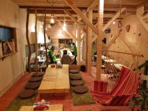 館内 1FのBar