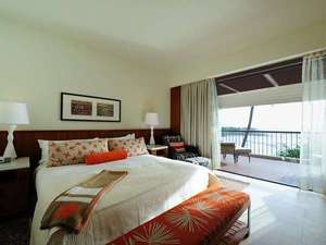 �}�E�i�P�A�r�[�`�z�e���iMauna Kea Beach Hotel�j�F�}�E���e���r���[���[����