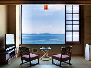 渚の荘　花季：すべての客室から穏やかな紀淡海峡を一望する事が出来ます