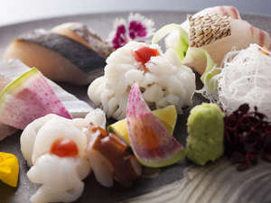 渚の荘　花季：京都や大阪の料亭でも高い評価を得る“淡路島の鱧”は島を代表するブランド食材
