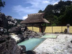 高湯温泉　旅館　玉子湯：野天岩風呂「天渓の湯」でございます。