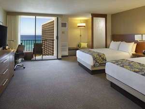 �n�C�A�b�g�v���C�X���C�L�L�r�[�`�iHyatt Place Waikiki Beach�j�F�p���^���[�q�����