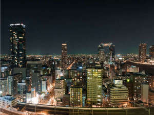 ホテル阪神：北側の客室からはスカイビルを中心とした大阪駅側の夜景がご覧いただけます☆