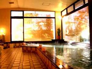 ホテル東山閣：京都市内では有数の広さを誇るサウナ付大浴場・音羽の湯