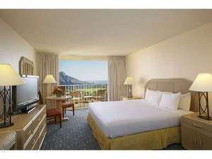 �p�V�t�B�b�N�r�[�`�z�e���iPacific Beach Hotel�j�F�I�[�V�����r���[�E1�L���O�x�b�h���[�����
