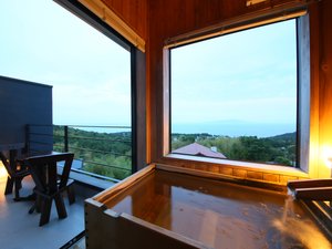 客室露天風呂例
