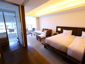 客室例