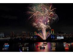 お台場レインボー花火2025の写真1
