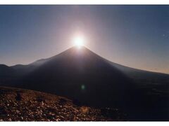 竜ケ岳 ダイヤモンド富士 初日の出の写真1