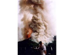 太郎坊宮お火焚大祭の写真1