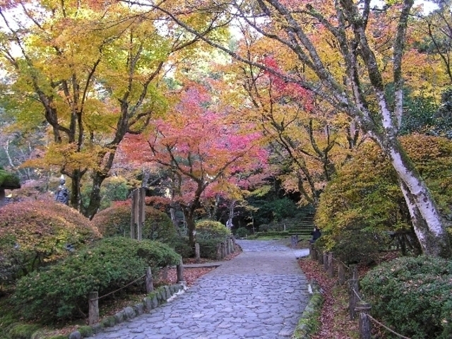 那谷寺