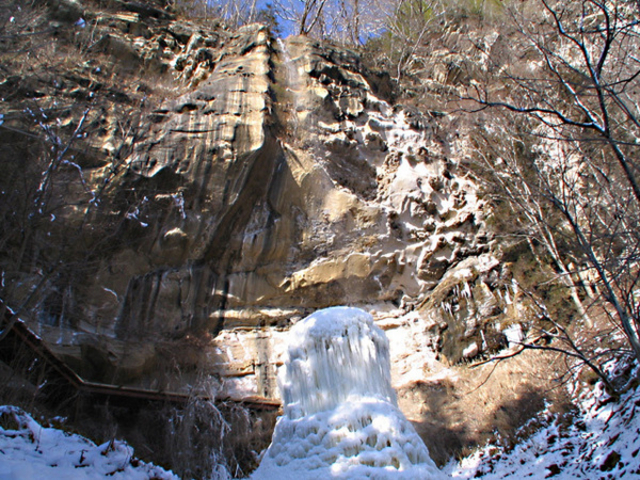 松本浅間温泉 ホテル玉之湯さんの八坂の大滝の投稿写真1