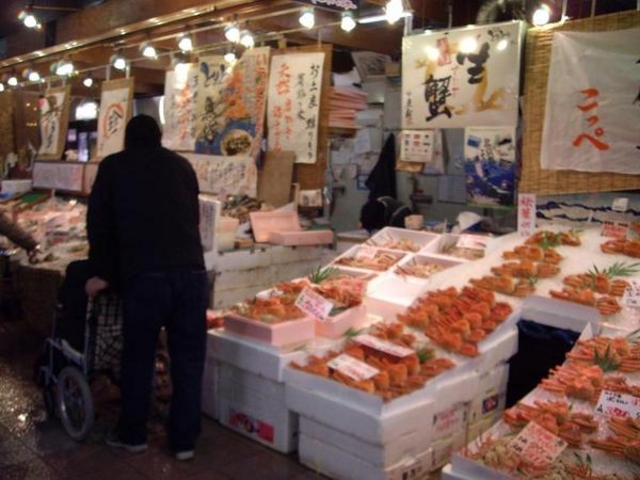 【舞鶴港とれとれセンター】アクセス・営業時間・料金情報