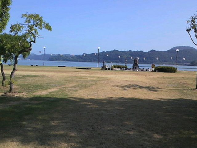 東郷湖
