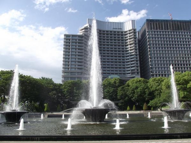 和田倉噴水公園