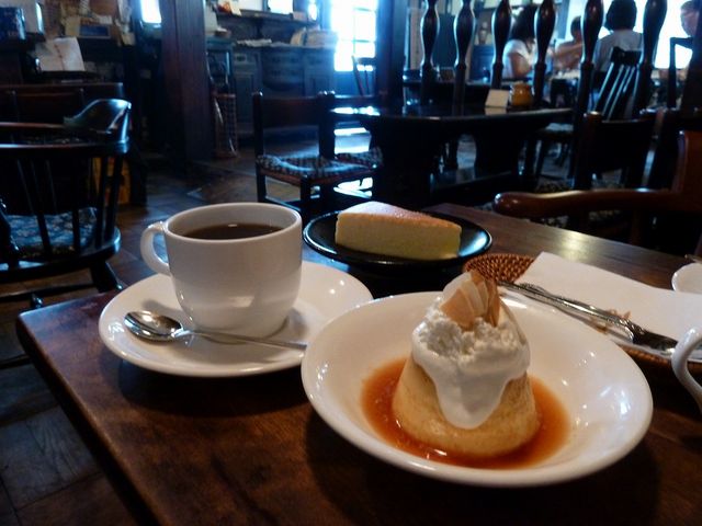 宿とコーヒー まるも