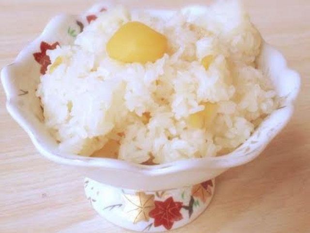 モチモチ 栗 おこわ です!_小布施ハイウェイオアシス