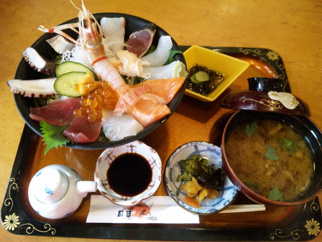 三河海鮮丼_辰巳 蒲郡