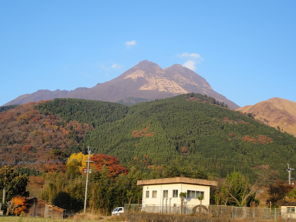 由布岳