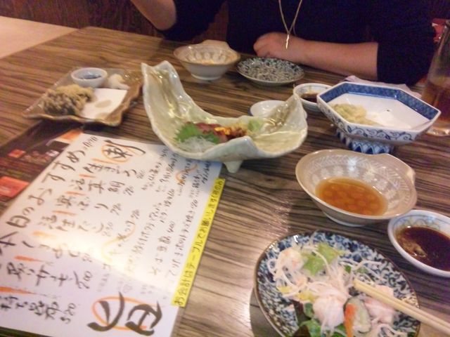 そばやさんの居酒屋。ダシが良いのか旨かったよ。飲んだ後のシメはそばですね。_そば居酒屋 楽