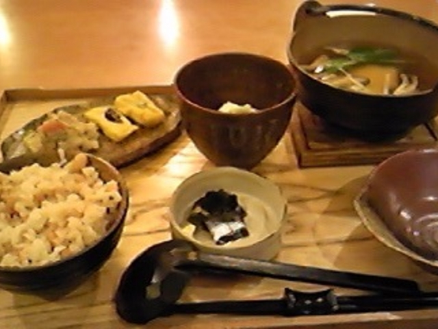 中央食堂・さんぼう