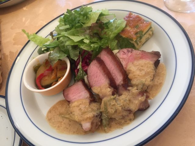 茶美豚肩ロース肉のソテー_ダン ル シエル
