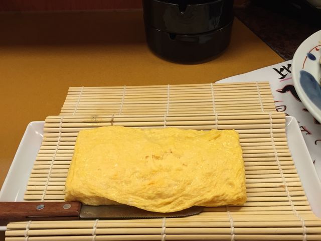 厚焼き玉子にはうるさい方ですが、ここのお店のは出汁が上品なうえ熱々で非常に美味しいです。_酒季亭 比内や