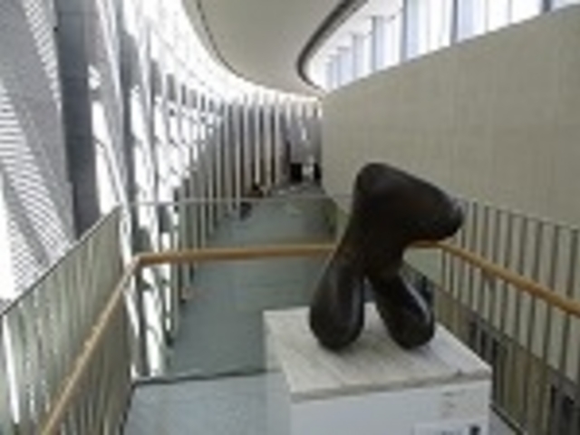 二階_岩手県立美術館