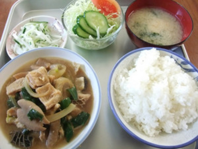 もつ煮定食_八景食堂