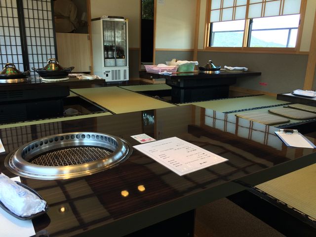 室内もメチャメチャ綺麗です。_鳥羽 海鮮料理 屋形船おきた