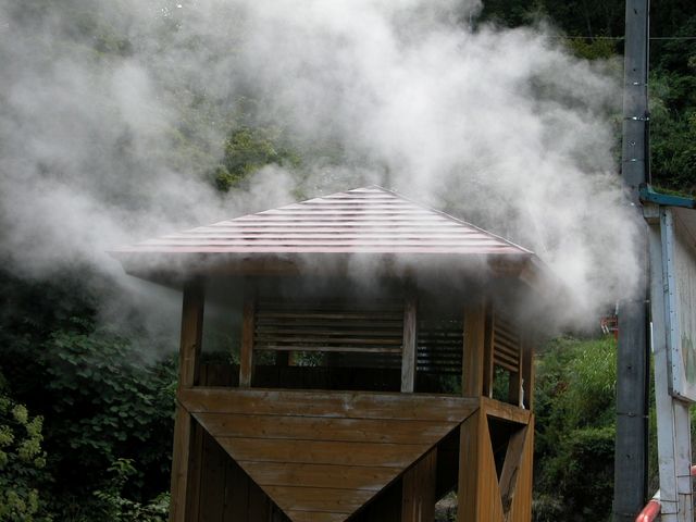 2004.8.15 12:00_松之山温泉スキー場