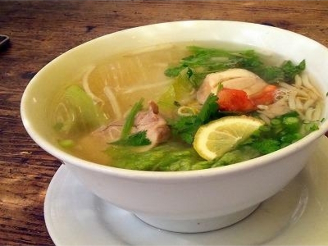 ベトナム汁ソバ・フォー_アジア屋台FO (フォー)