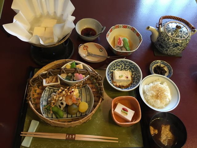 見た目にも綺麗なランチでした〜♪_美登幸
