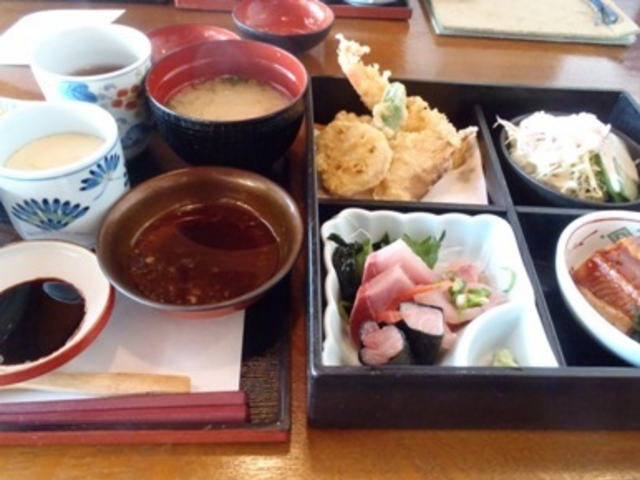 山里波定食。_山里波