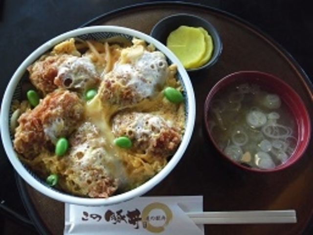 牡蠣粒丼_レストラン むーんらいと