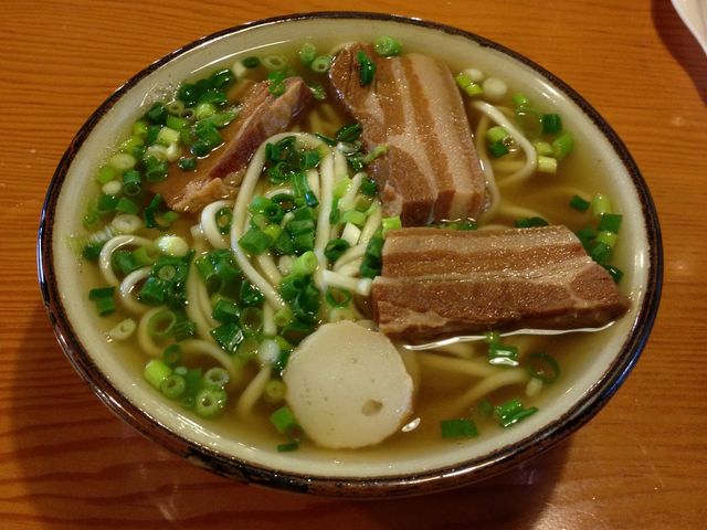 沖縄そば_そば処 根夢