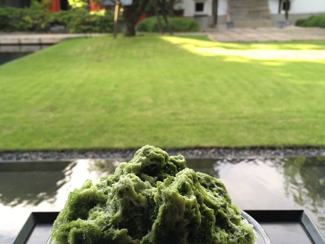 テラス席でゆっくりと_虎屋菓寮京都店