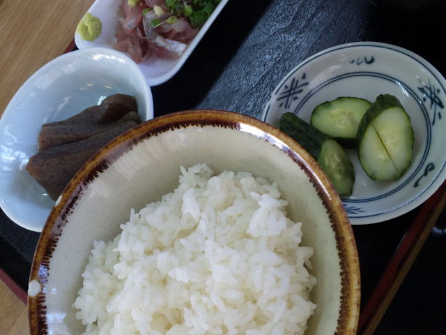 定食(ごはん・みそ汁・小鉢)_はまや