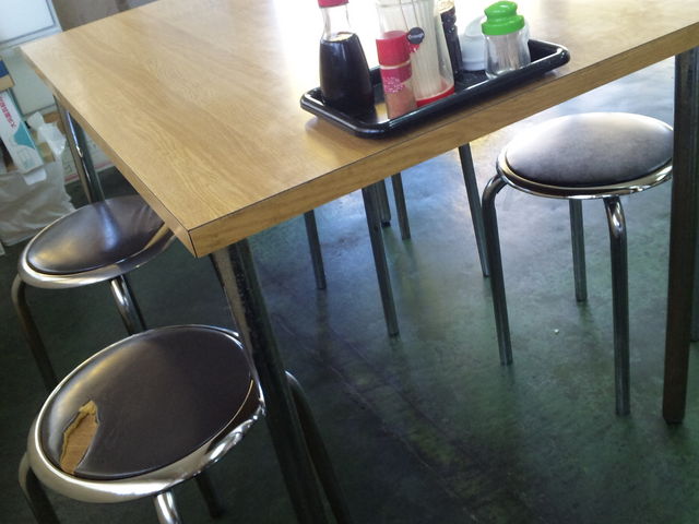 これぞ定食屋な店内_はまや