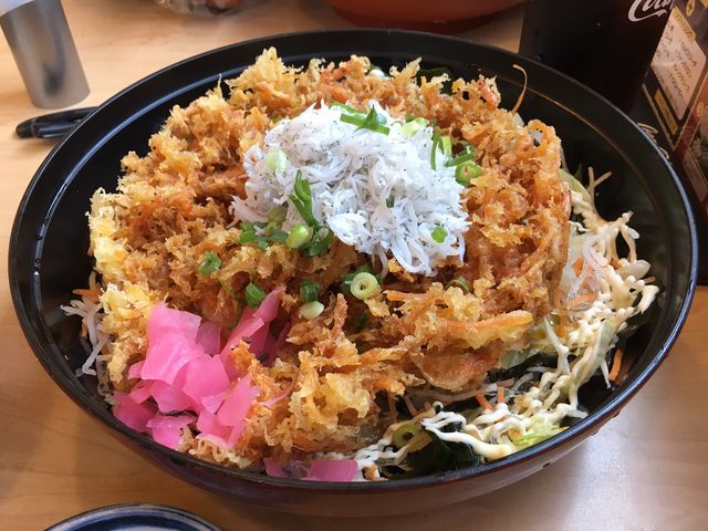 しらすのかき揚げ丼です(^ ^)!_とびっちょ