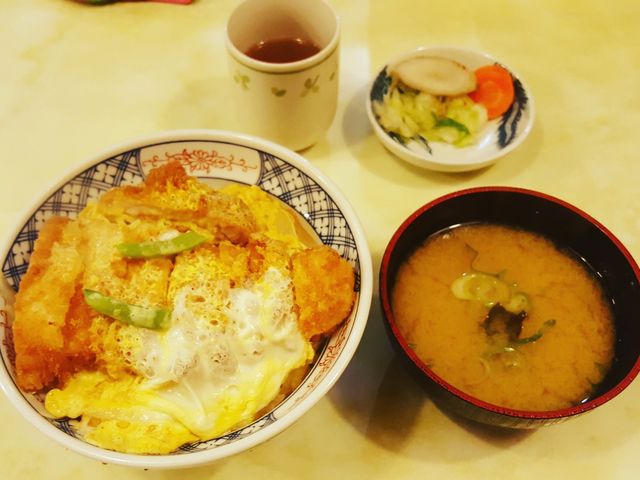 カツ丼 980円_あけぼの