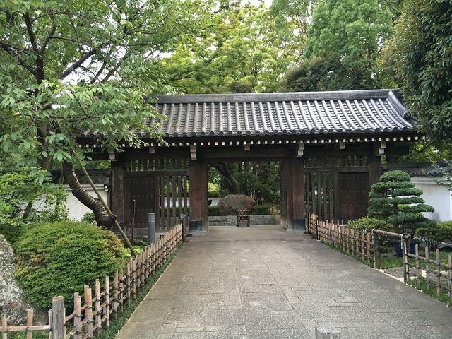薬医門_戸越公園