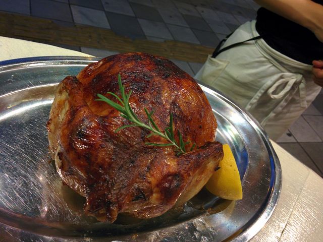 まるごとチキン_ビストロ チキート BISTRO CHICKEAT