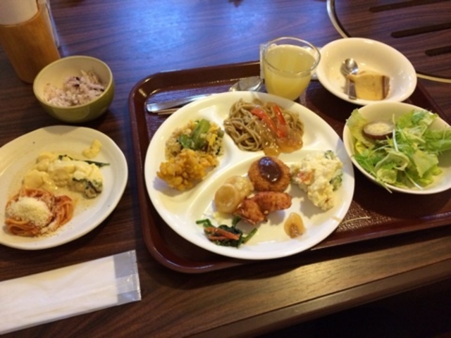 お料理_ホクレン くるるの杜 農村レストラン