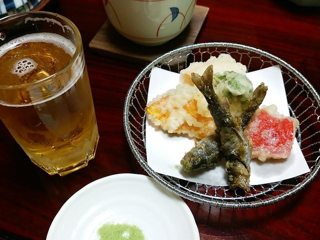 天ぷらと茶碗蒸しとご飯はお部屋でいただきました。_貴船べにや