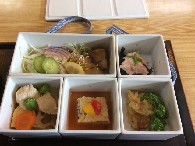 五膳の食材は地産地消です_お食事処本陣